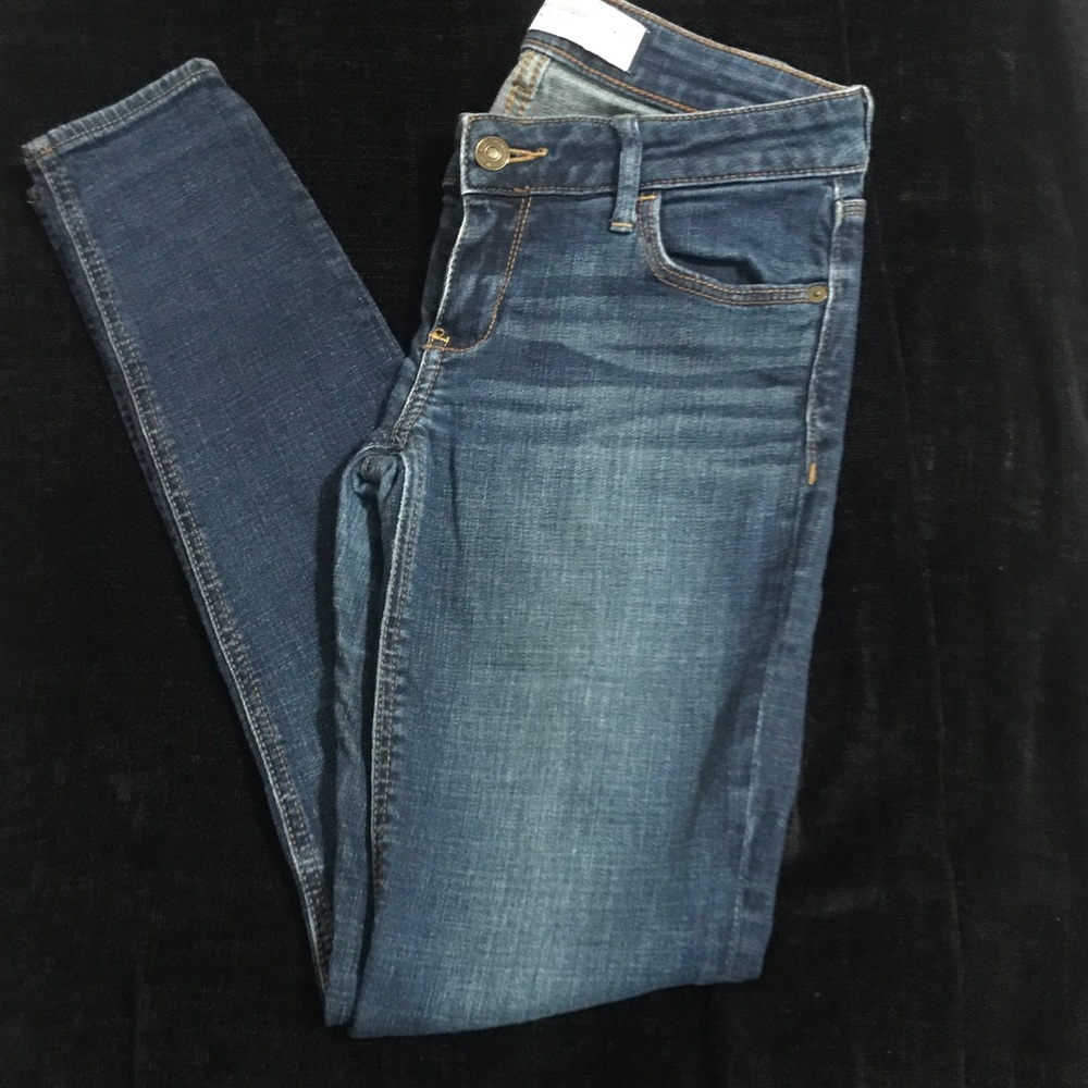 A&F Women’s Jeans Sz 0R W 25